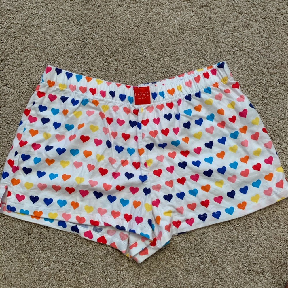 GAP - 2 pair sleep shorts. 🌸